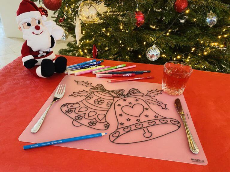 Herkleurbare placemat - Kerstbellen