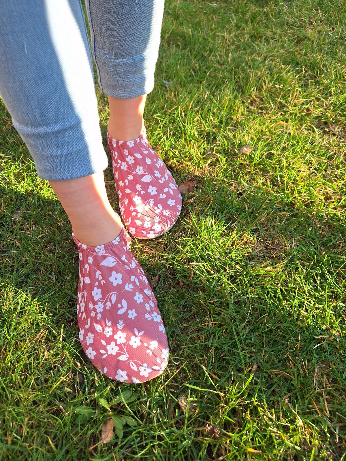 Slipstop | Waterschoentjes voor meisjes | Antislip schoen | Bloemenprint | Stone flower