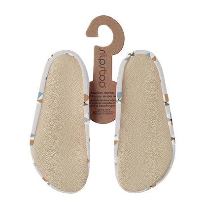 Slipstop | Waterschoentjes voor kinderen | Antislip schoen | Licht grijs met strandbal | beachball naturel