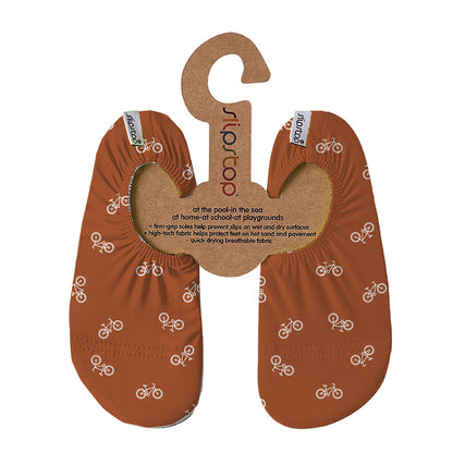 Slipstop | Waterschoentjes voor kinderen | Antislip schoen | Fietsen | Bicycle cognac