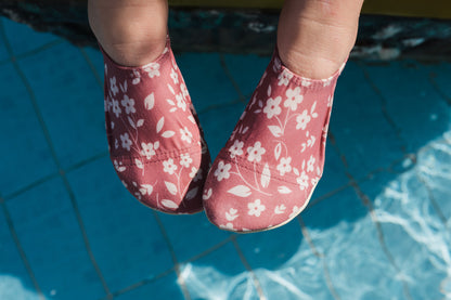 Slipstop | Waterschoentjes voor meisjes | Antislip schoen | Bloemenprint | Stone flower